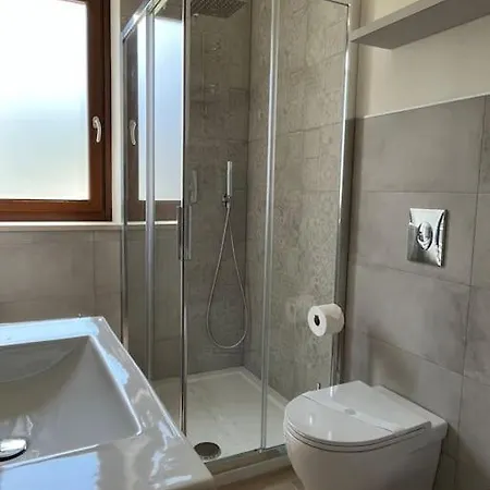 Sotto Le Mura, Quercia Apartment *